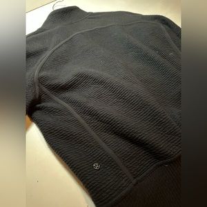 Quilted Lululemon Jacket (8)